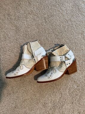 Wandering Coyote Western Ankle Booties with Wood Block Heel